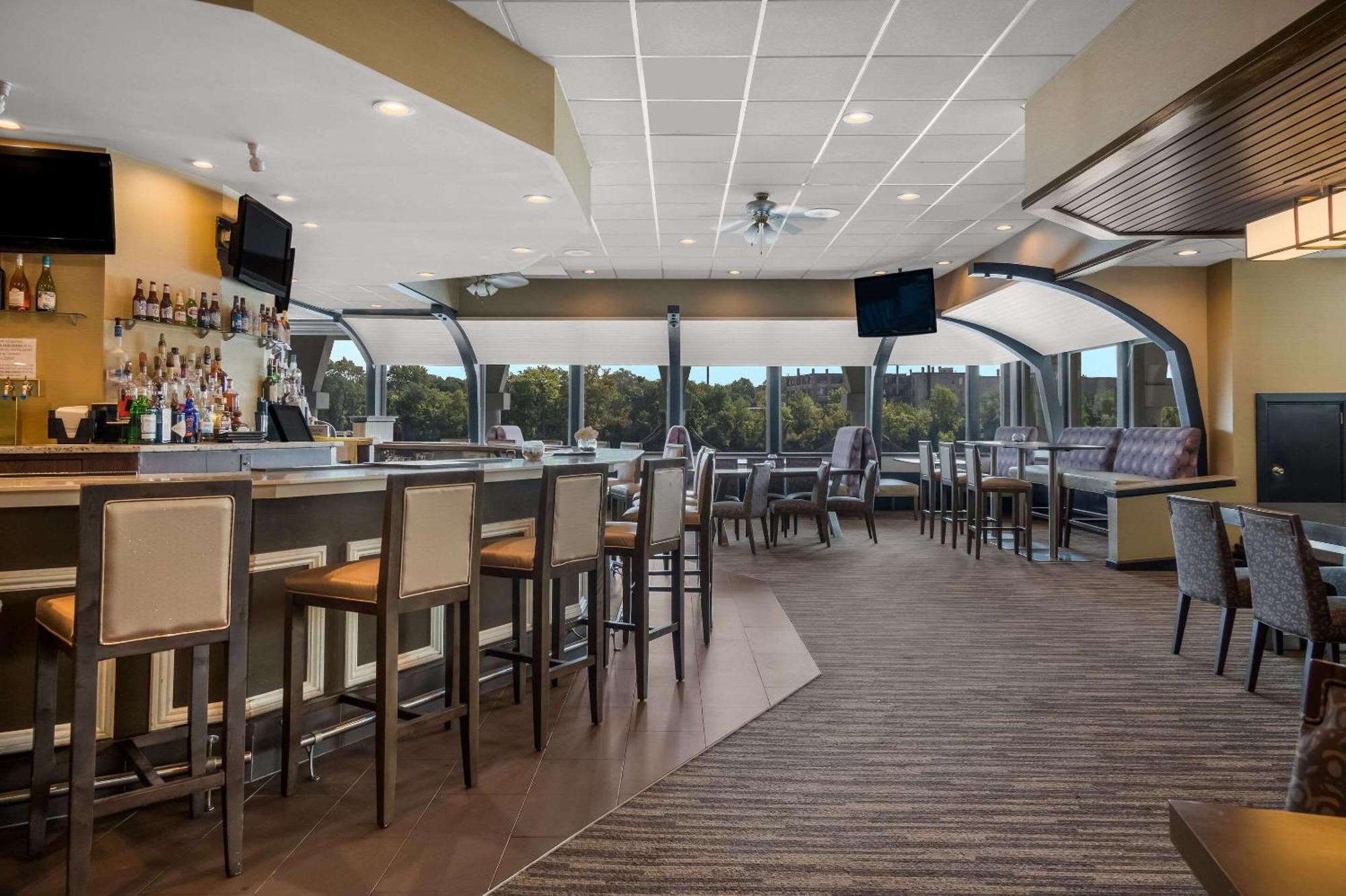 Radisson Riverfront 3* Grand Rapids